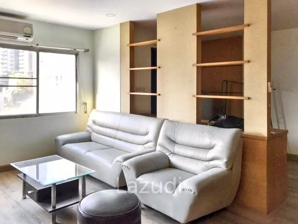 2 Bedrooms 2 Bathrooms 70 SQ.M at 49 Suite