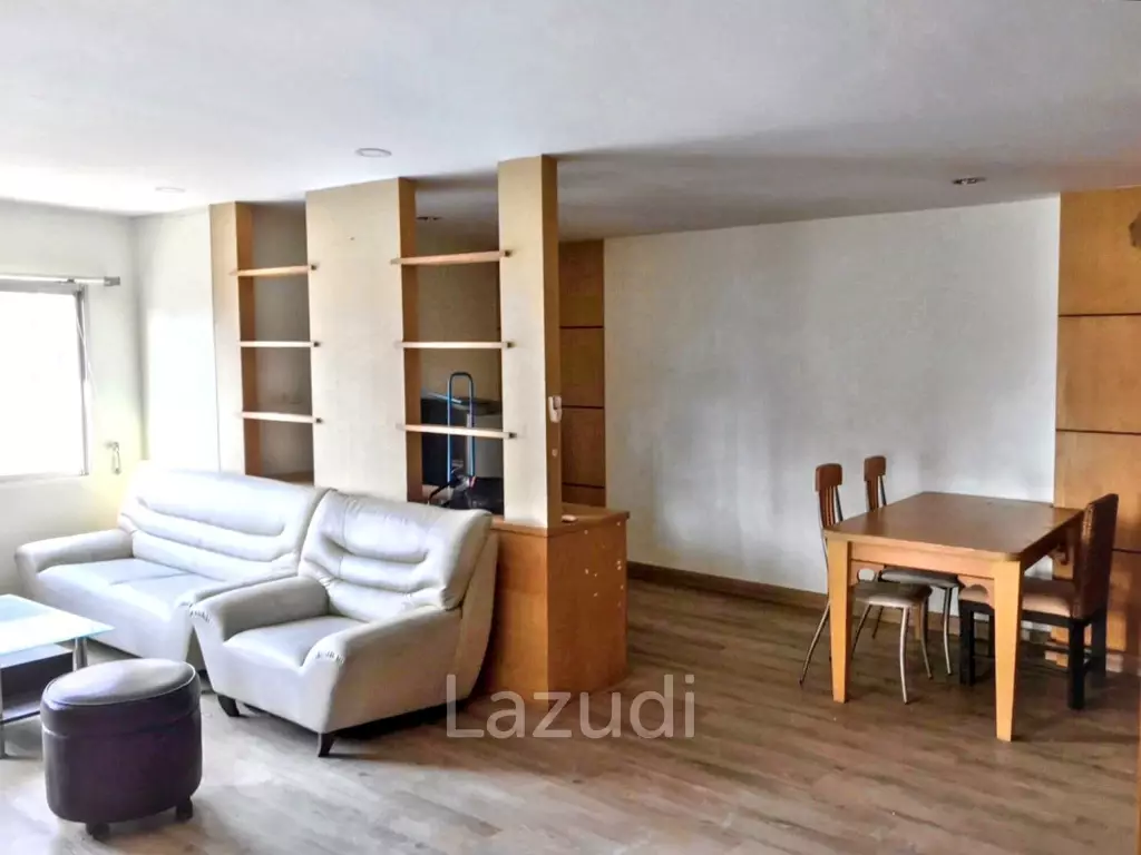 2 Bedrooms 2 Bathrooms 70 SQ.M at 49 Suite