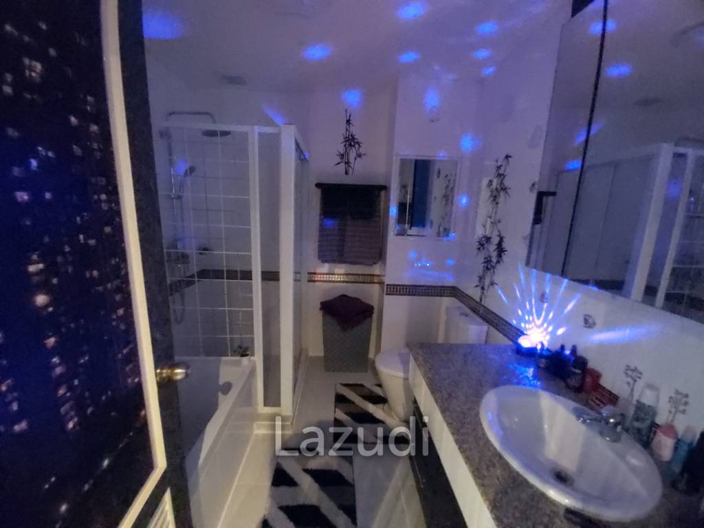 Studio 1 Bath 44 SQ.M. Platinum Suites Condominiums