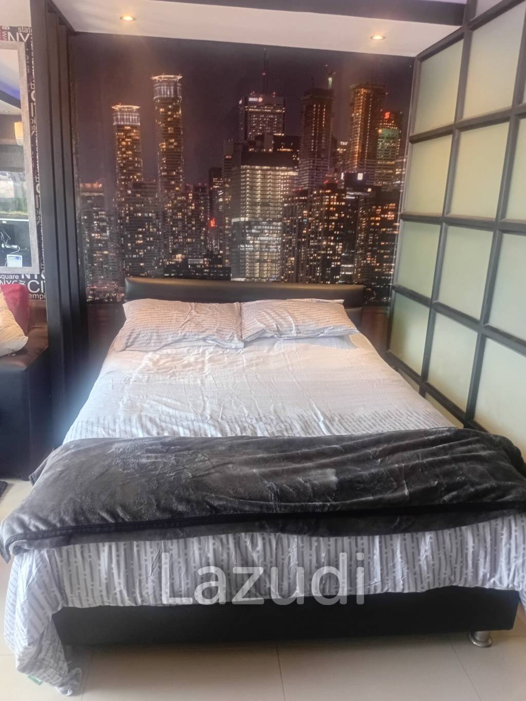 Studio 1 Bath 44 SQ.M. Platinum Suites Condominiums