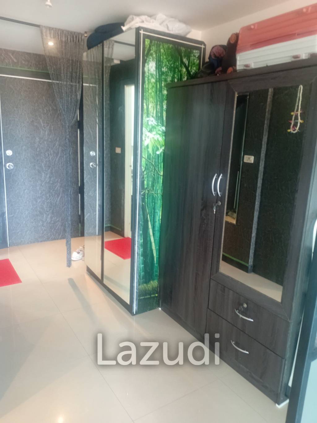 Studio 1 Bath 44 SQ.M. Platinum Suites Condominiums