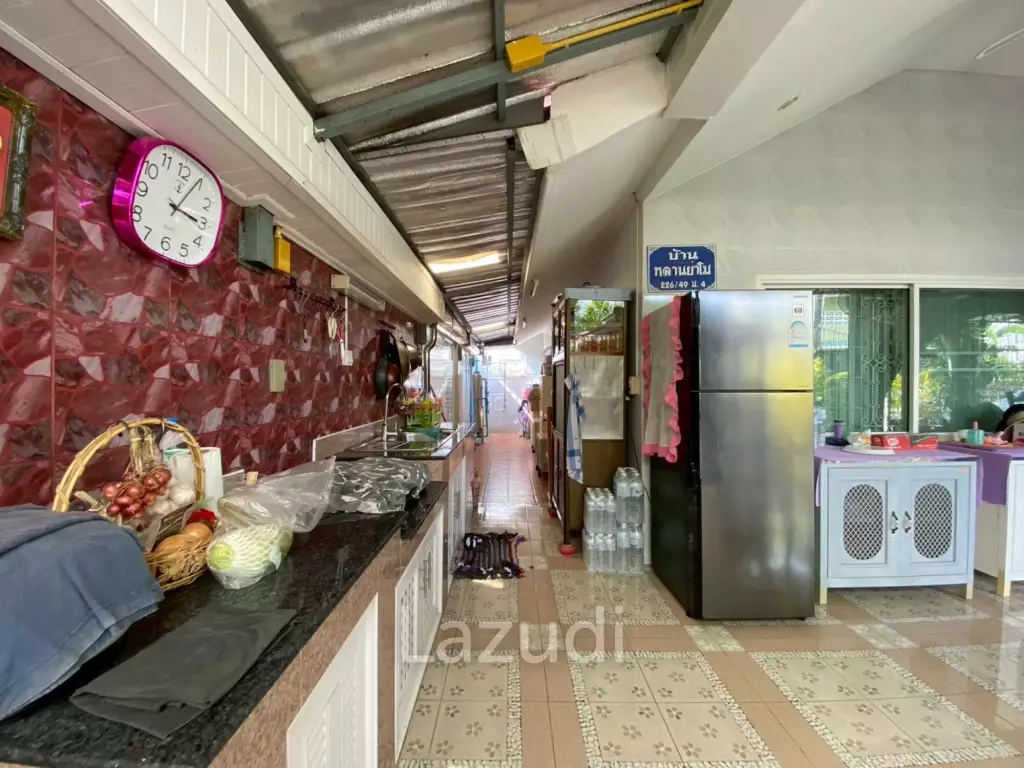 4 Beds 4 Baths 400 SQ.M. House in Baan Amphur