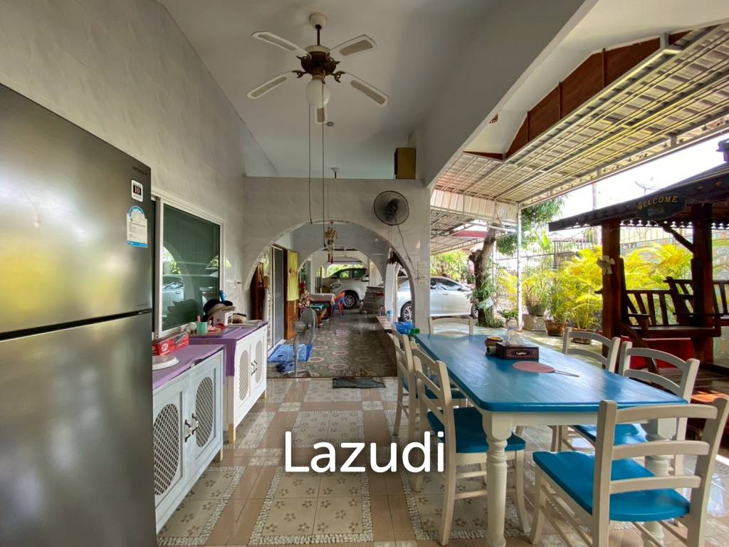 4 Beds 4 Baths 400 SQ.M. House in Baan Amphur