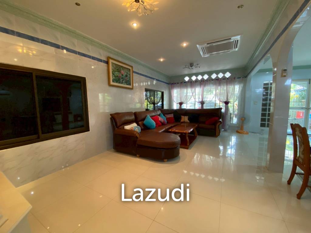 4 Beds 4 Baths 400 SQ.M. House in Baan Amphur