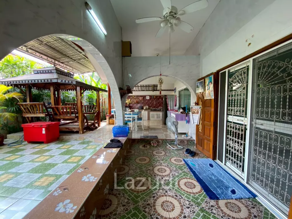 4 Beds 4 Baths 400 SQ.M. House in Baan Amphur