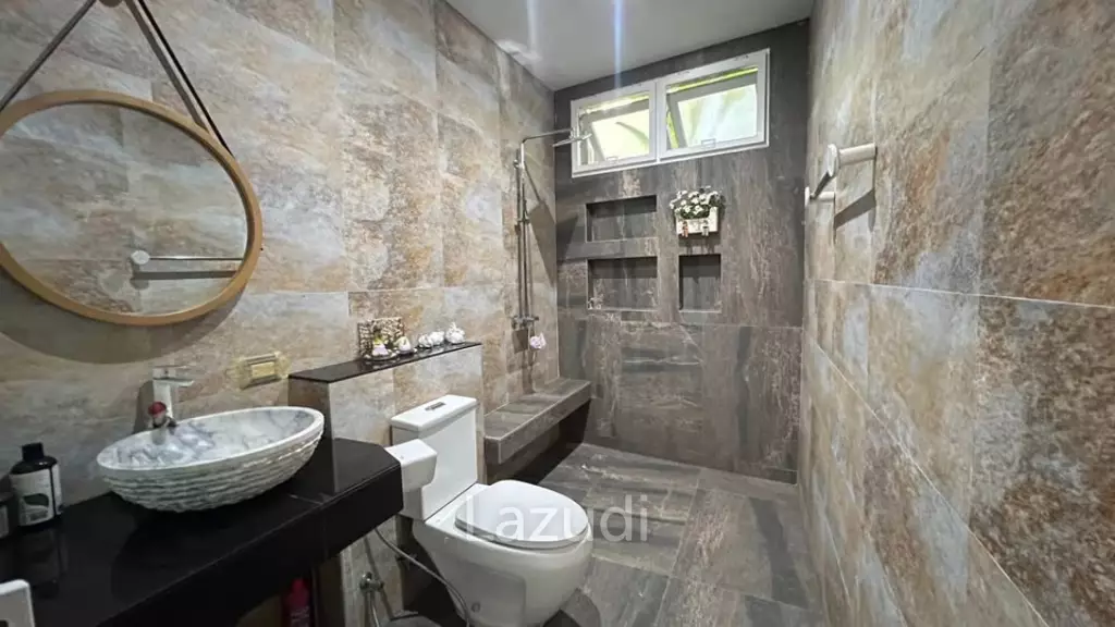 Spacious 4 Bedroom House For Rent Un Chalong