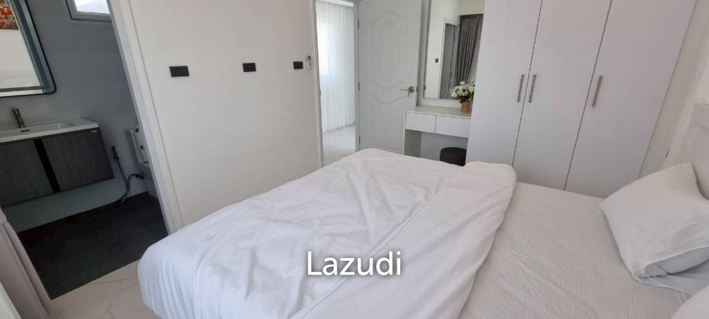 8 Bedrooms 9 Bathrooms 245 SQ.M. Suksabai Villa