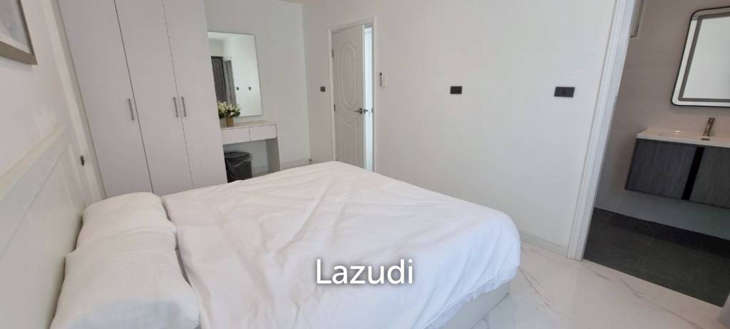 8 Bedrooms 9 Bathrooms 245 SQ.M. Suksabai Villa
