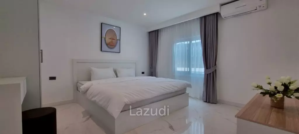 8 Bedrooms 9 Bathrooms 245 SQ.M. Suksabai Villa