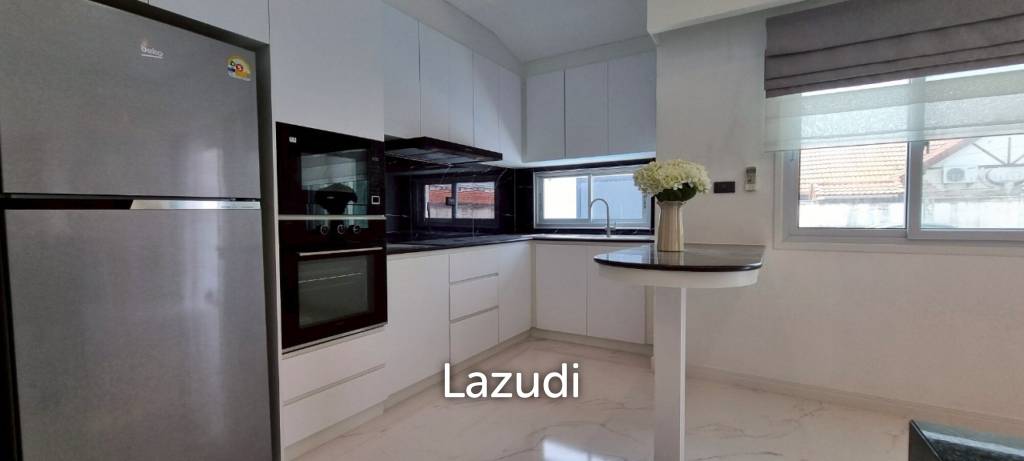 8 Bedrooms 9 Bathrooms 245 SQ.M. Suksabai Villa