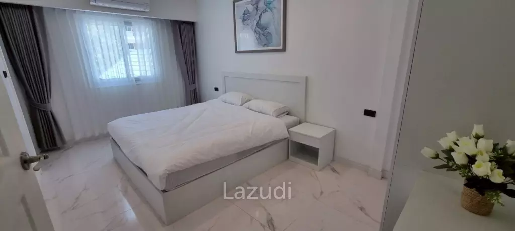 8 Bedrooms 9 Bathrooms 245 SQ.M. Suksabai Villa