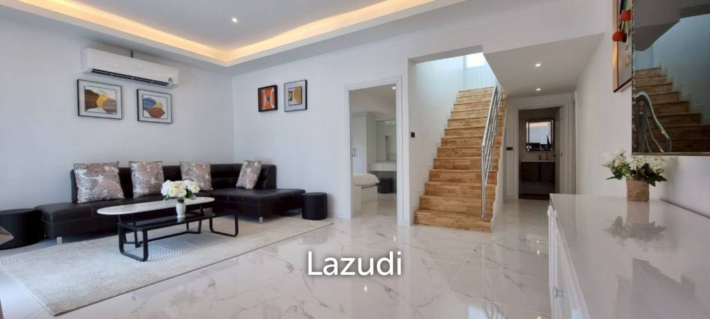 8 Bedrooms 9 Bathrooms 245 SQ.M. Suksabai Villa