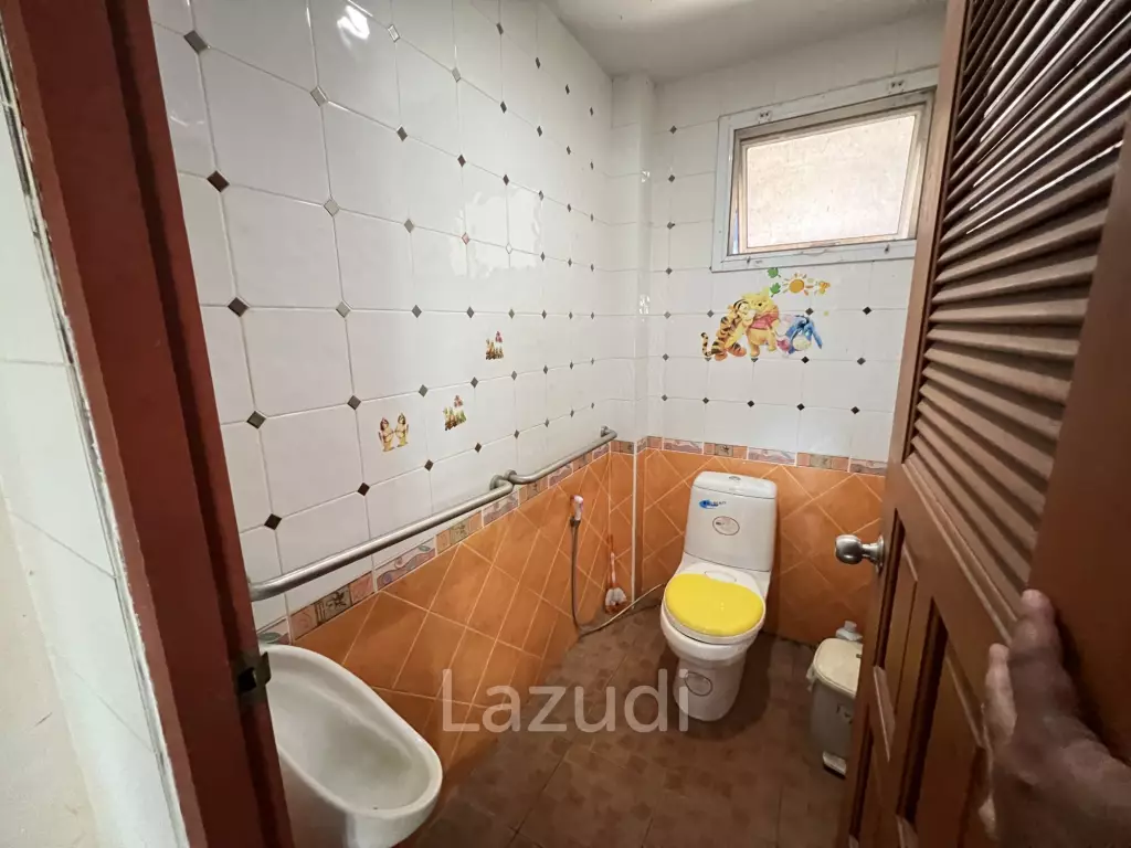 5 Bedroom House for Sale in Koolpunt Ville Chiang Rai