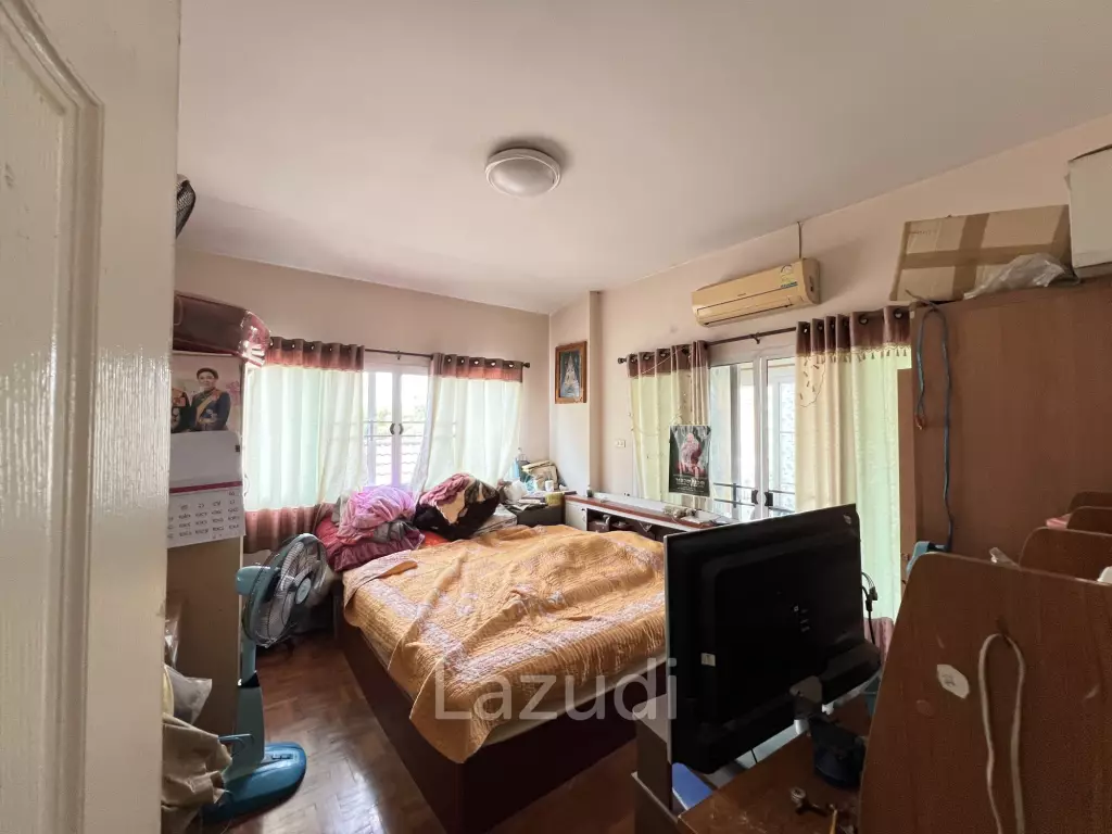 5 Bedroom House for Sale in Koolpunt Ville Chiang Rai
