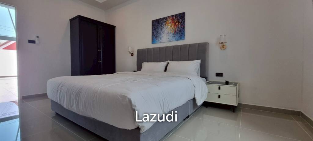 4 Bedrooms 5 Bathrooms 250 SQ.M. Suksabai Villa