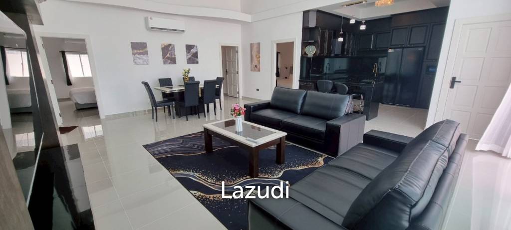 4 Bedrooms 5 Bathrooms 250 SQ.M. Suksabai Villa