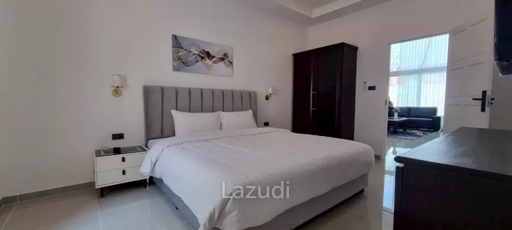 4 Bedrooms 5 Bathrooms 250 SQ.M. Suksabai Villa