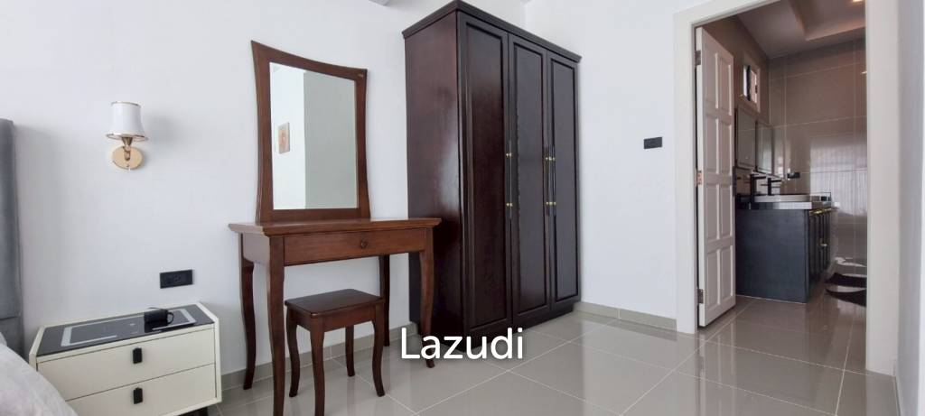 4 Bedrooms 5 Bathrooms 250 SQ.M. Suksabai Villa