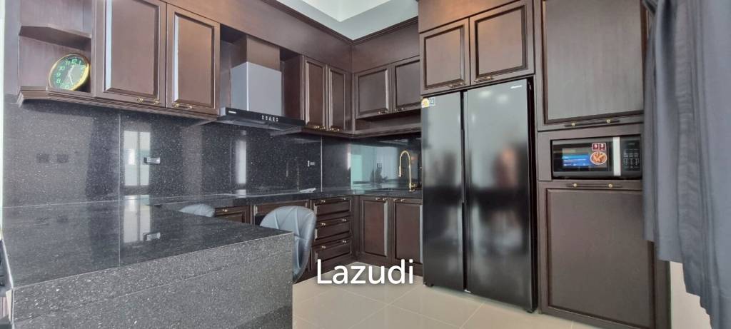 4 Bedrooms 5 Bathrooms 250 SQ.M. Suksabai Villa