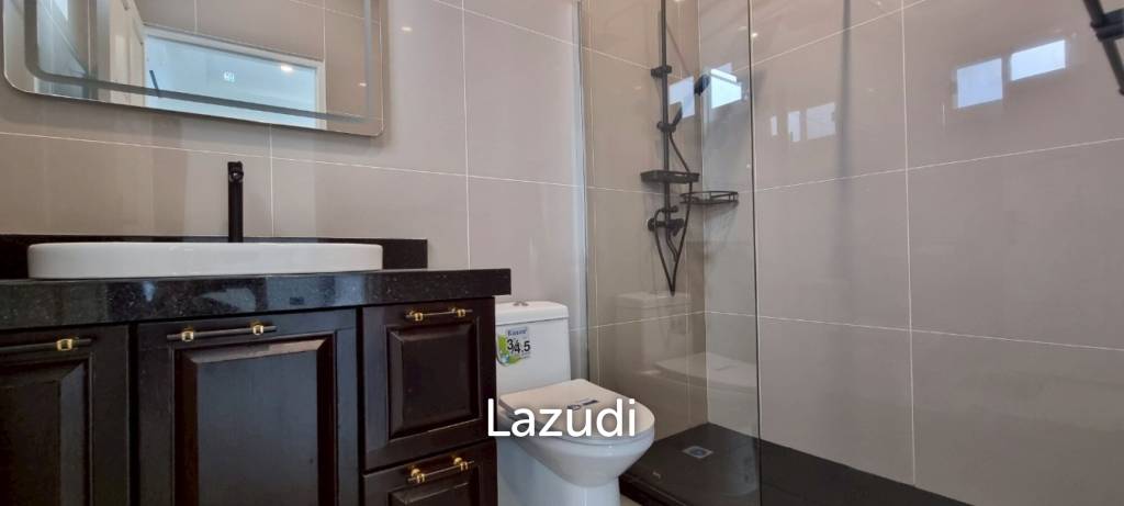 4 Bedrooms 5 Bathrooms 250 SQ.M. Suksabai Villa