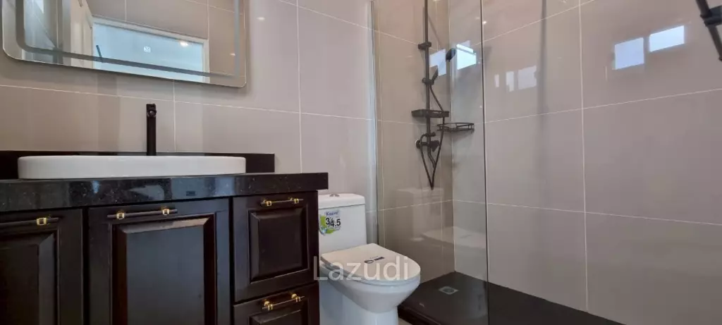 4 Bedrooms 5 Bathrooms 250 SQ.M. Suksabai Villa