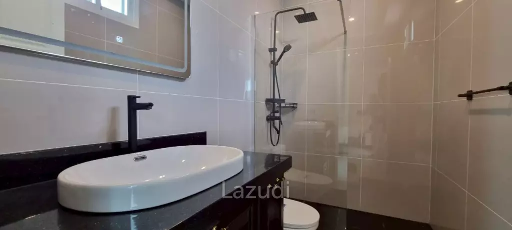 4 Bedrooms 5 Bathrooms 250 SQ.M. Suksabai Villa