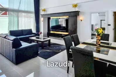 4 Bedrooms 5 Bathrooms 250 SQ.M. Suksabai Villa