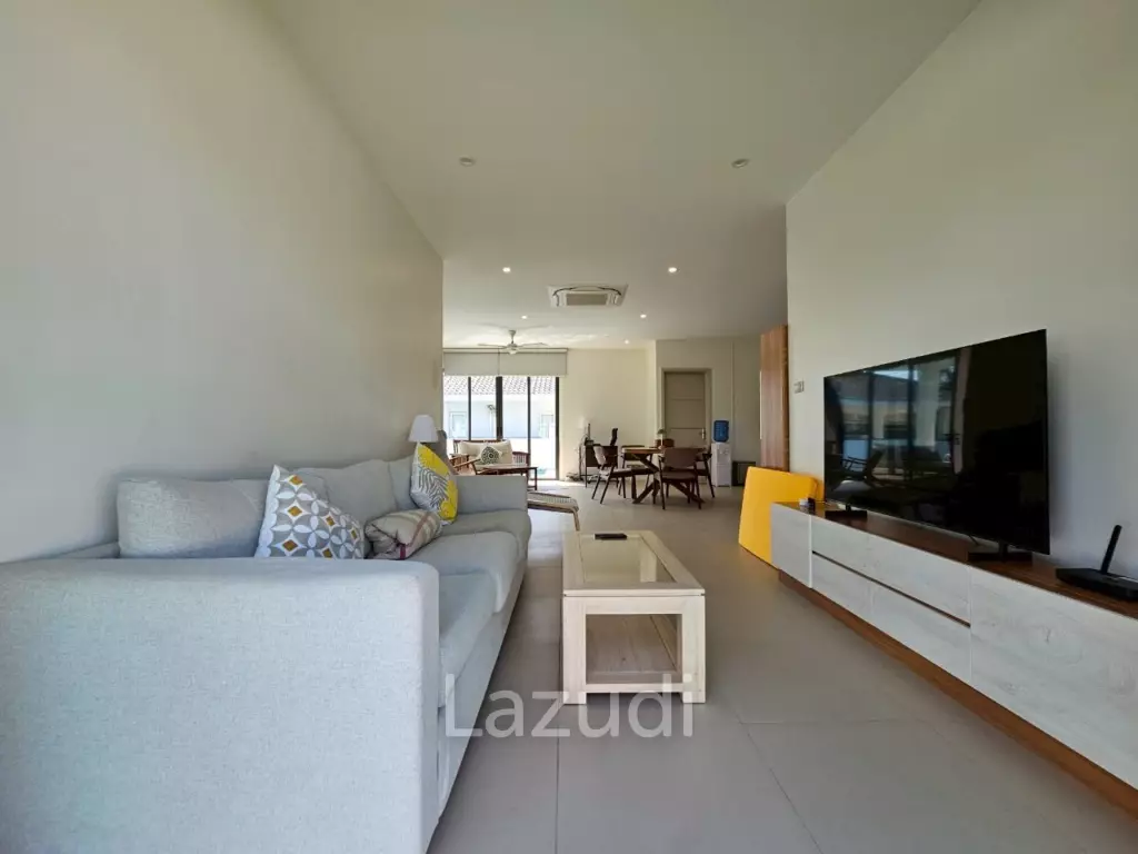 Modern Pool Villa in Hua Hin. 3 Bed, 2 bath.