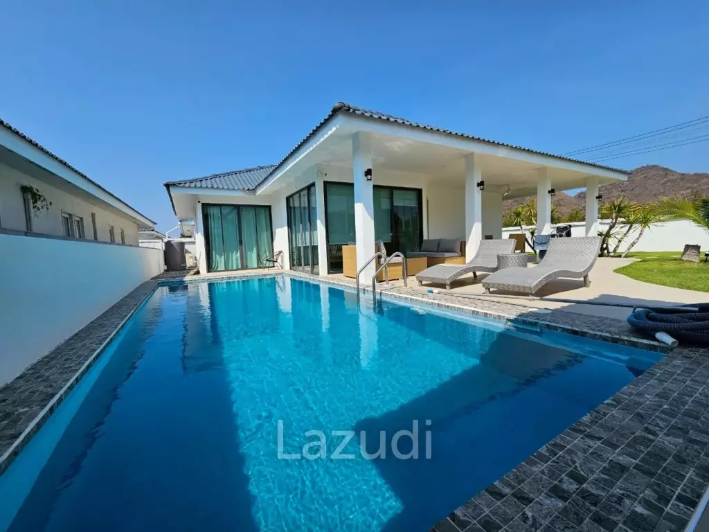 Modern Pool Villa in Hua Hin. 3 Bed, 2 bath.