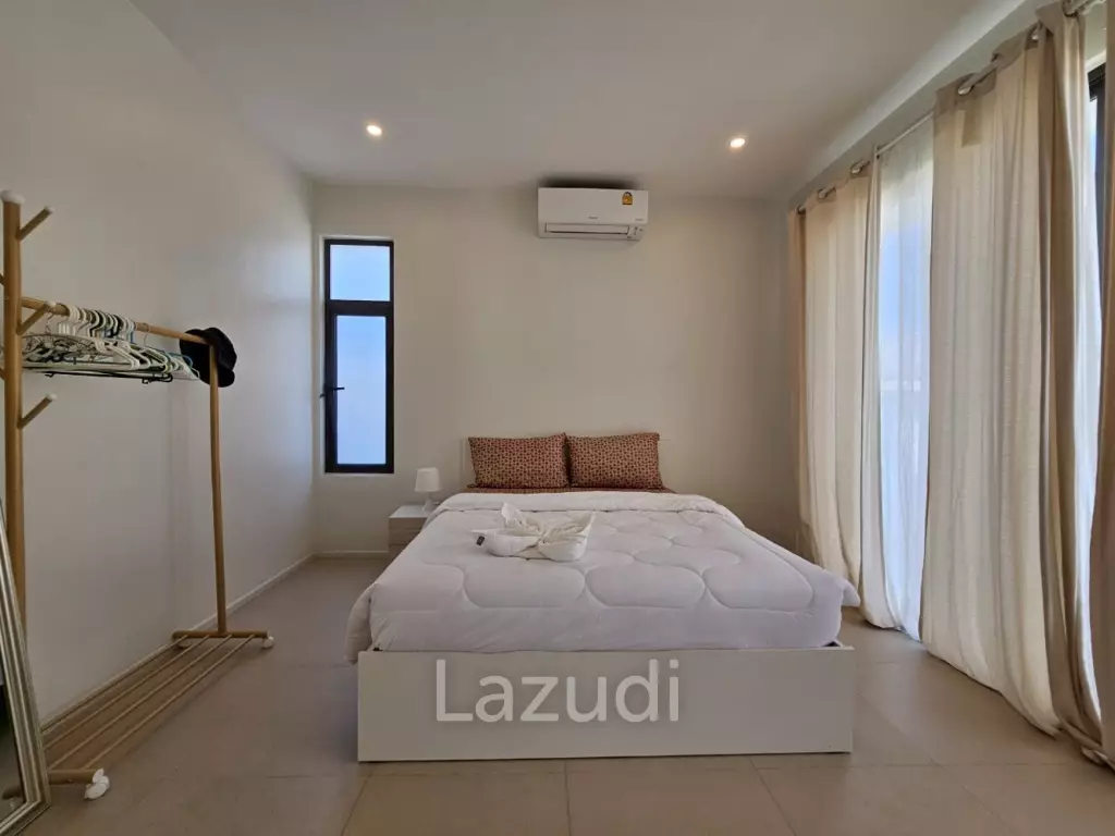 Modern Pool Villa in Hua Hin. 3 Bed, 2 bath.