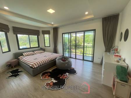 Amity Lakes: Lakeside 3 Bed 3 Bath Pool Villa