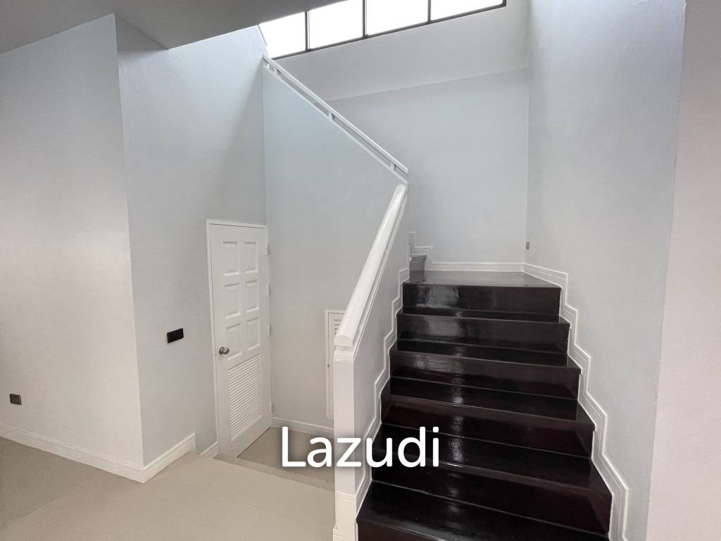 The Heights 1: Mountain view pool villa with guest house and 4 bedrooms and 4 bathrooms