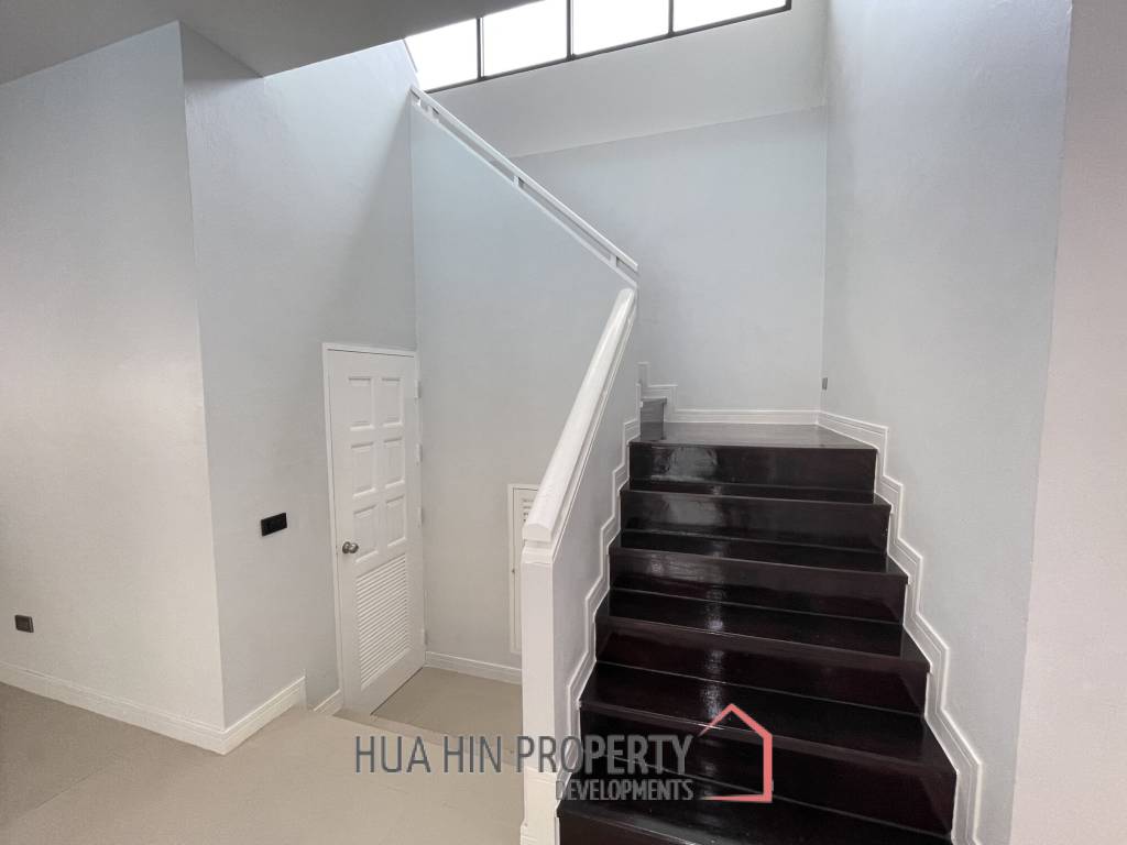 The Heights 1: Mountain view pool villa with guest house and 4 bedrooms and 4 bathrooms
