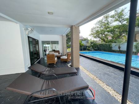 The Heights 1: Mountain view pool villa with guest house and 4 bedrooms and 4 bathrooms