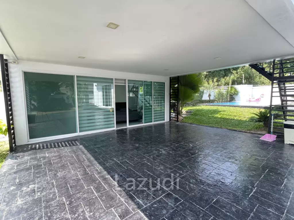 The Heights 1: Mountain view pool villa with guest house and 4 bedrooms and 4 bathrooms