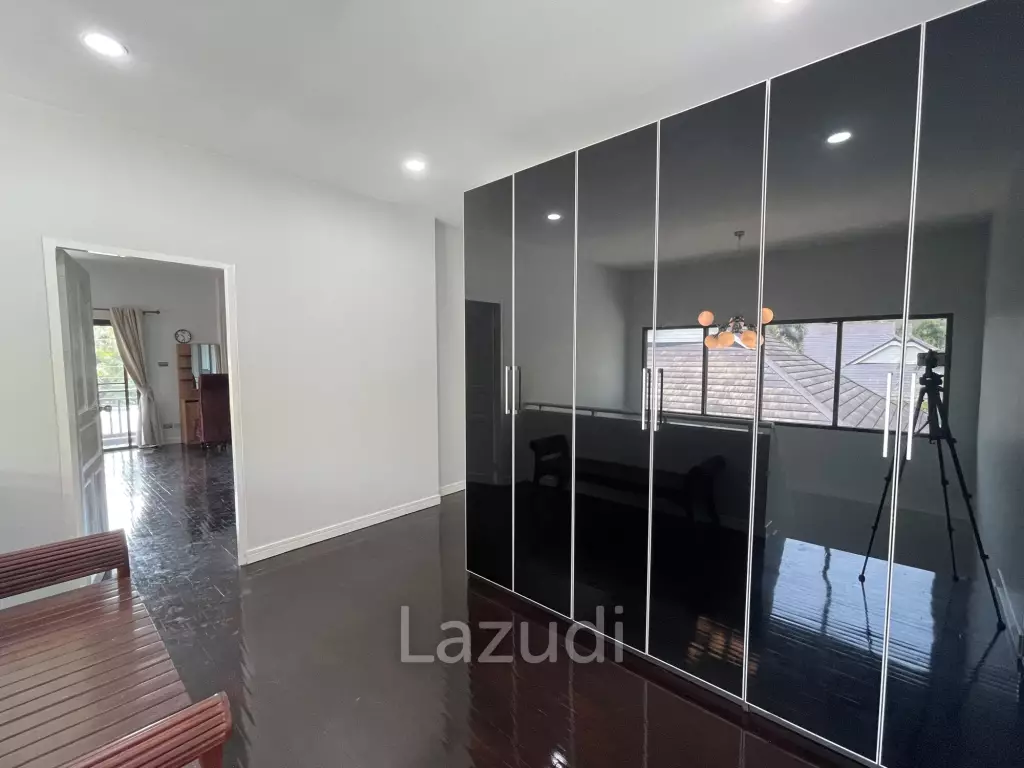 The Heights 1: Mountain view pool villa with guest house and 4 bedrooms and 4 bathrooms