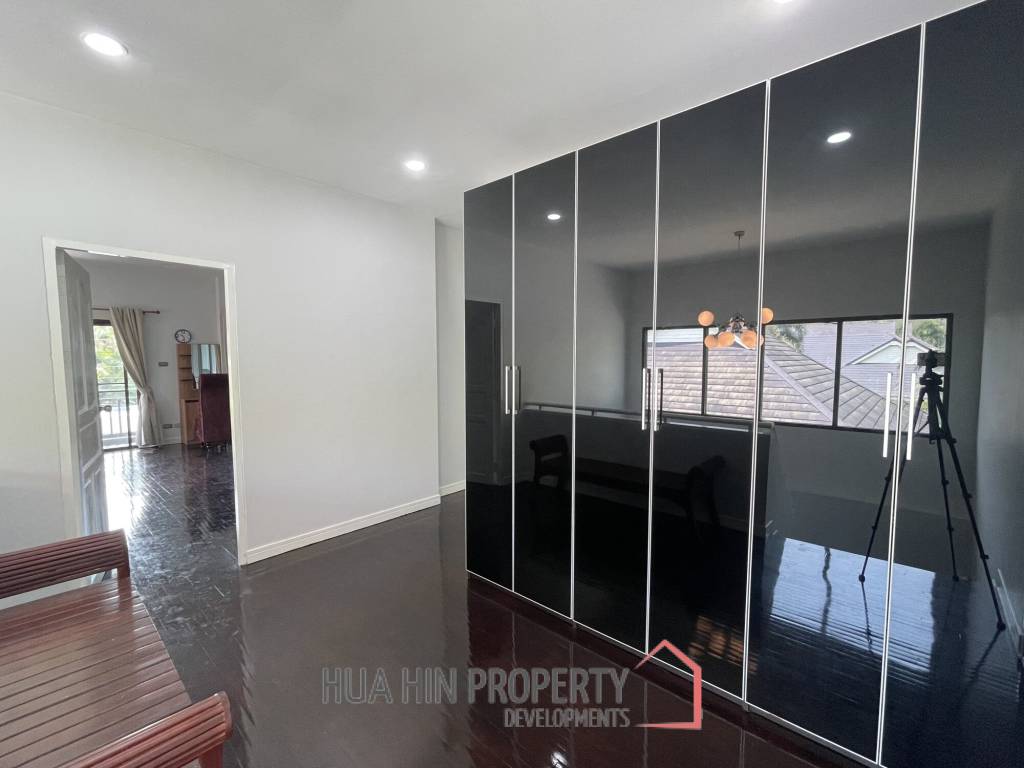 The Heights 1: Mountain view pool villa with guest house and 4 bedrooms and 4 bathrooms