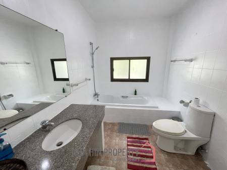 The Heights 1: Mountain view pool villa with guest house and 4 bedrooms and 4 bathrooms