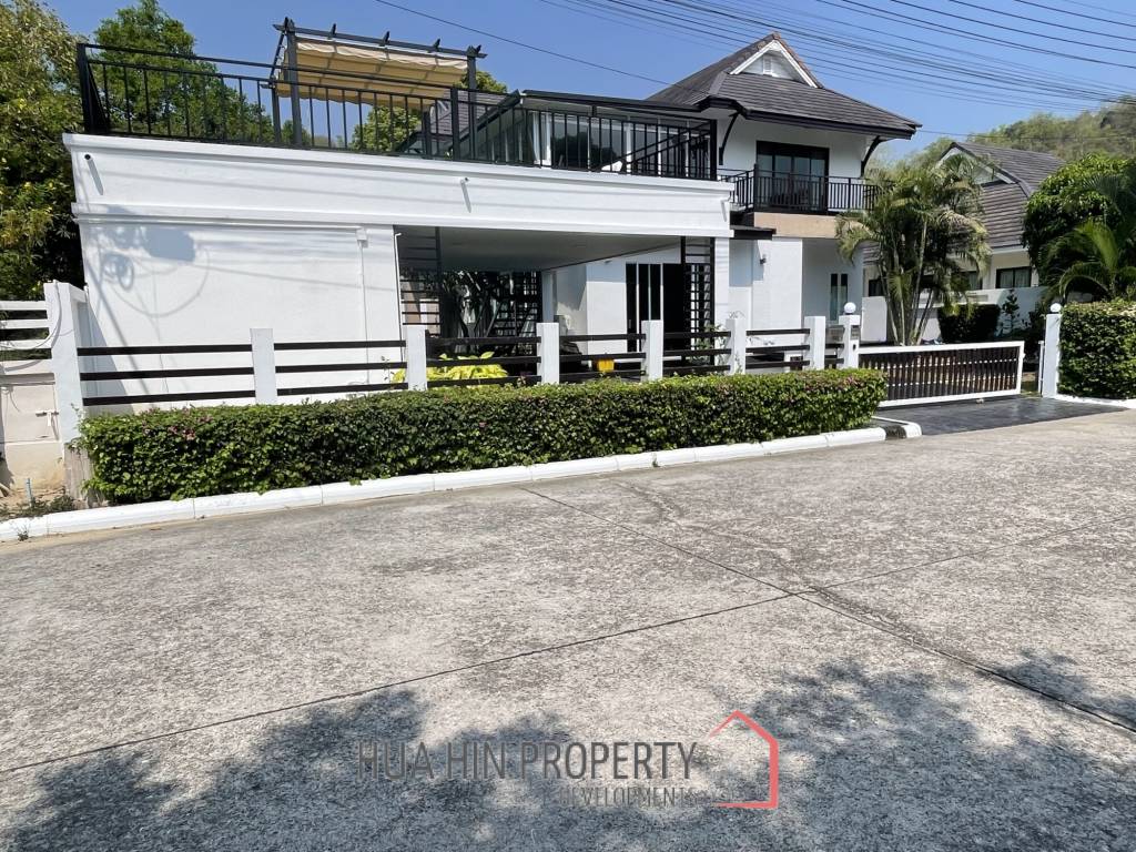 The Heights 1: Mountain view pool villa with guest house and 4 bedrooms and 4 bathrooms