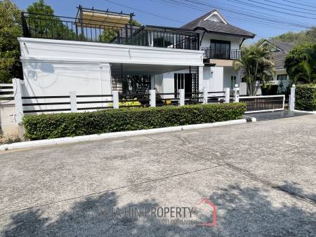 The Heights 1: Mountain view pool villa with guest house and 4 bedrooms and 4 bathrooms