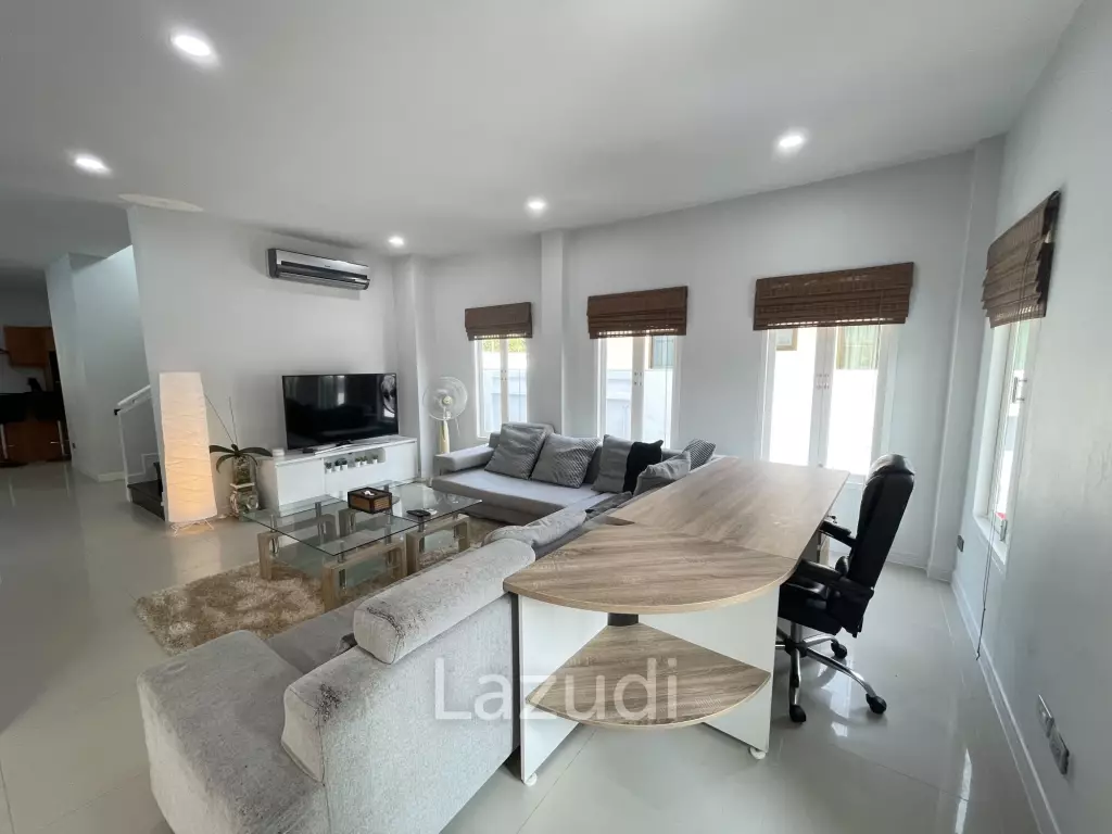 The Heights 1: Mountain view pool villa with guest house and 4 bedrooms and 4 bathrooms