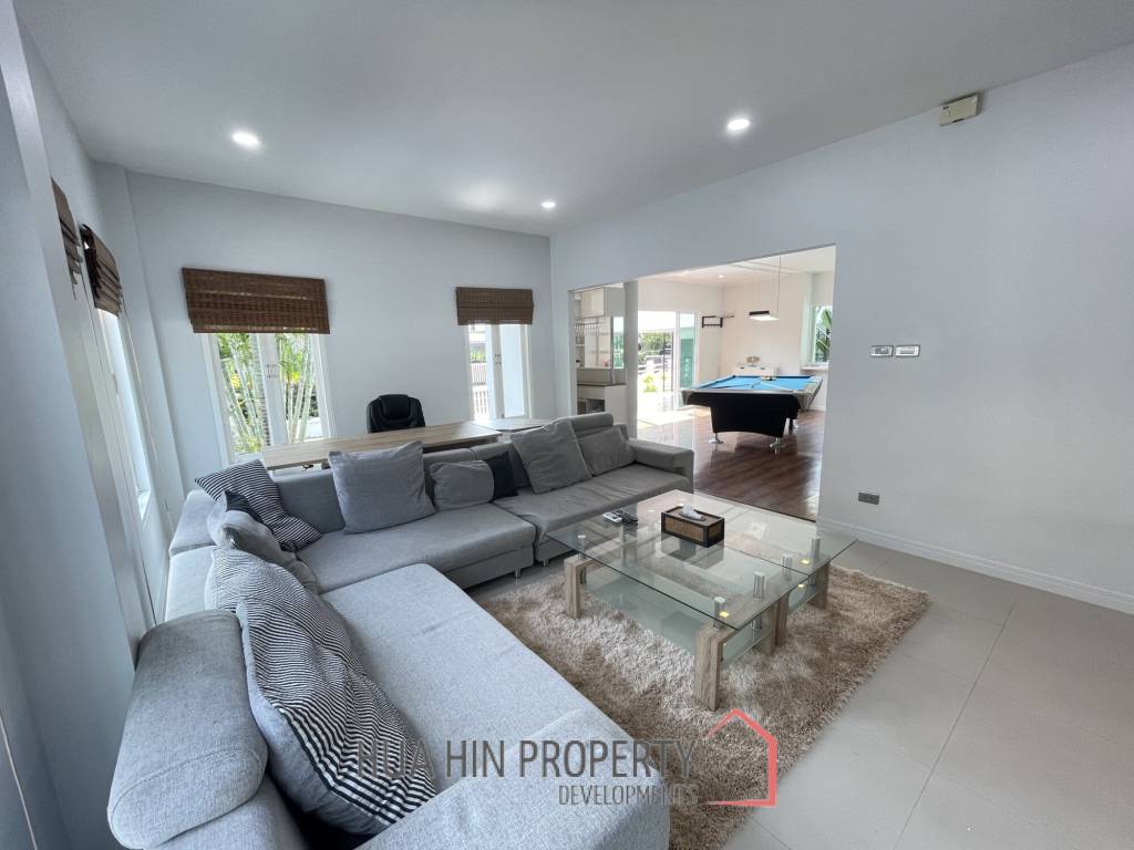 The Heights 1: Mountain view pool villa with guest house and 4 bedrooms and 4 bathrooms