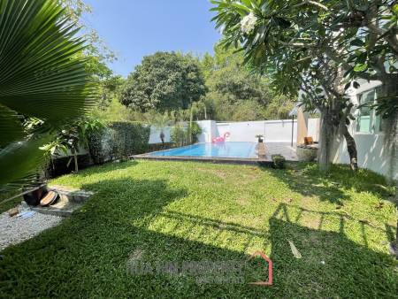 The Heights 1: Mountain view pool villa with guest house and 4 bedrooms and 4 bathrooms