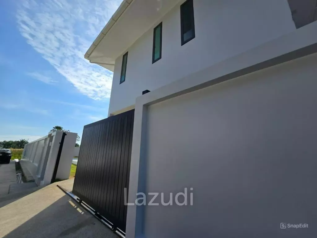 Brand New 4 Bedroom Pool Villa In Rawai