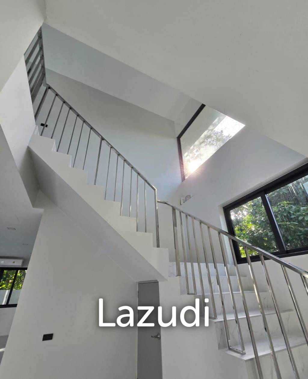 Brand New 4 Bedroom Pool Villa In Rawai