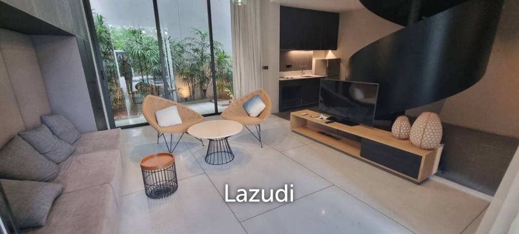 2 Beds 3 Baths 245 SQ.M. Cross Pattaya Oceanphere