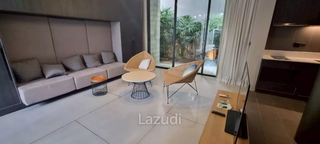 2 Beds 3 Baths 245 SQ.M. Cross Pattaya Oceanphere