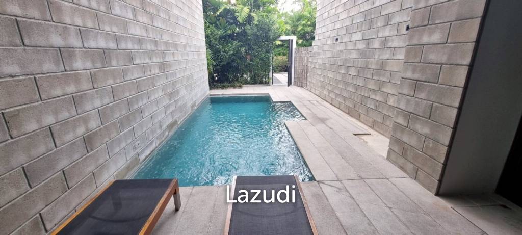 2 Beds 3 Baths 245 SQ.M. Cross Pattaya Oceanphere