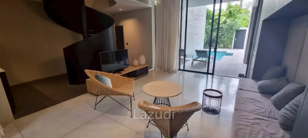 2 Beds 3 Baths 245 SQ.M. Cross Pattaya Oceanphere