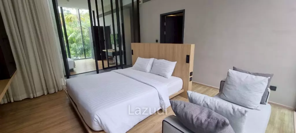 2 Beds 3 Baths 245 SQ.M. Cross Pattaya Oceanphere